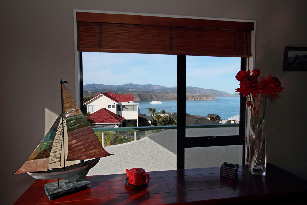 Pacific View Bed And Breakfast Веллингтон Экстерьер фото